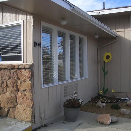 Laramie Valley Inn מראה חיצוני תמונה