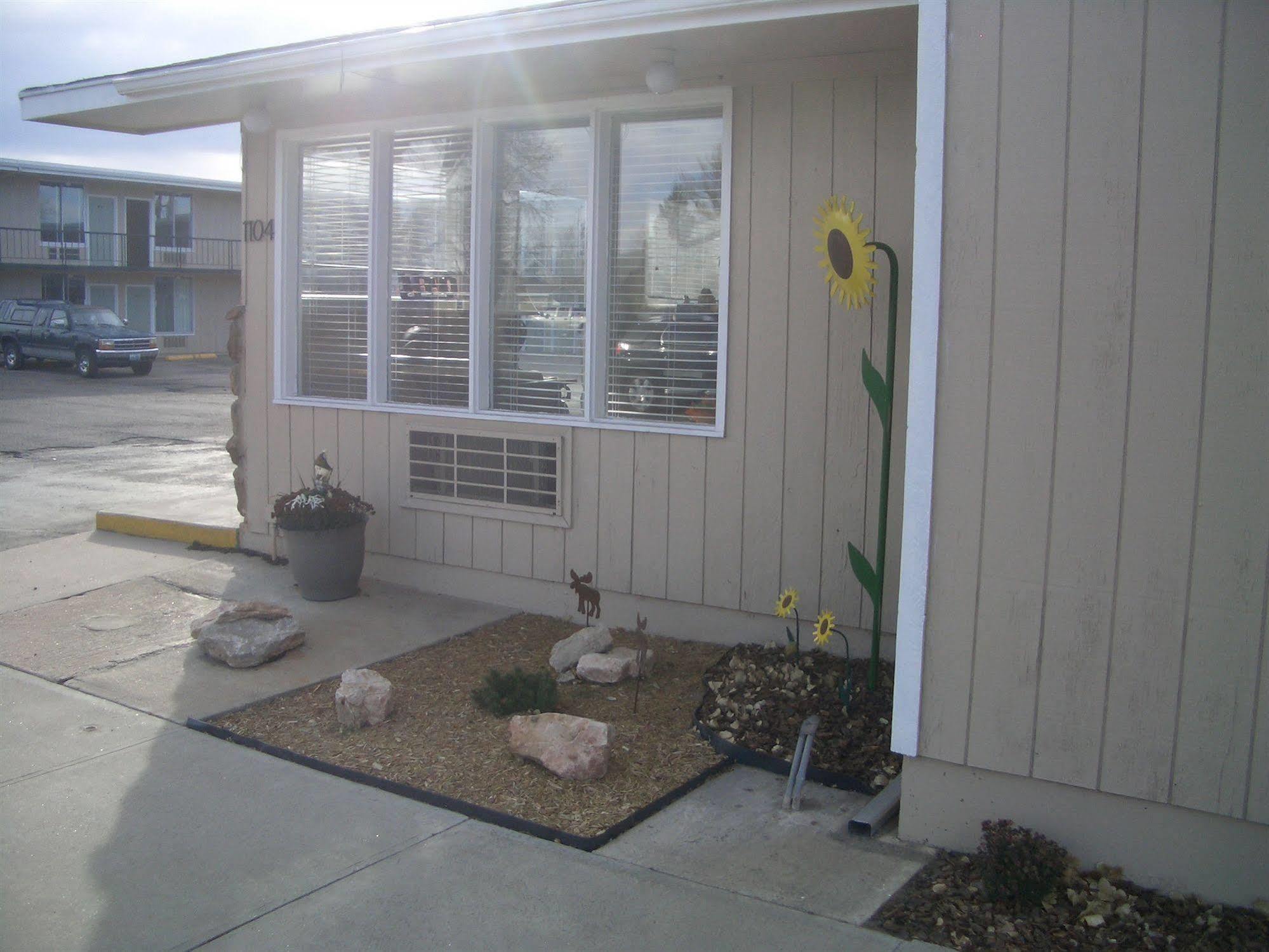 Laramie Valley Inn מראה חיצוני תמונה